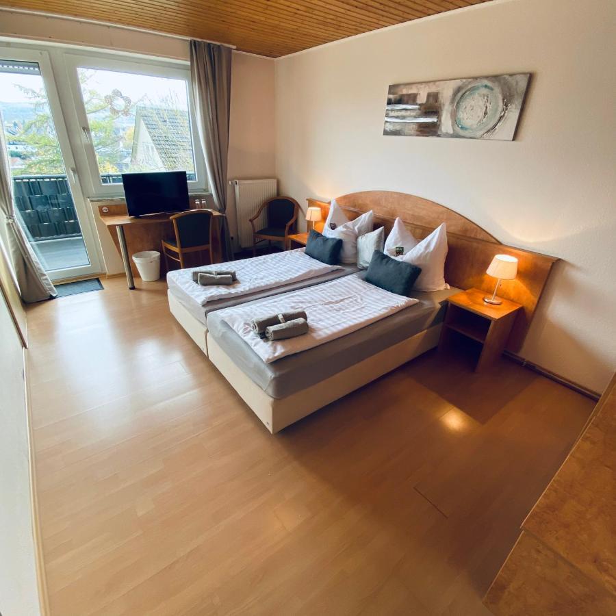 ホテル Haus Loehrberg Hemer エクステリア 写真